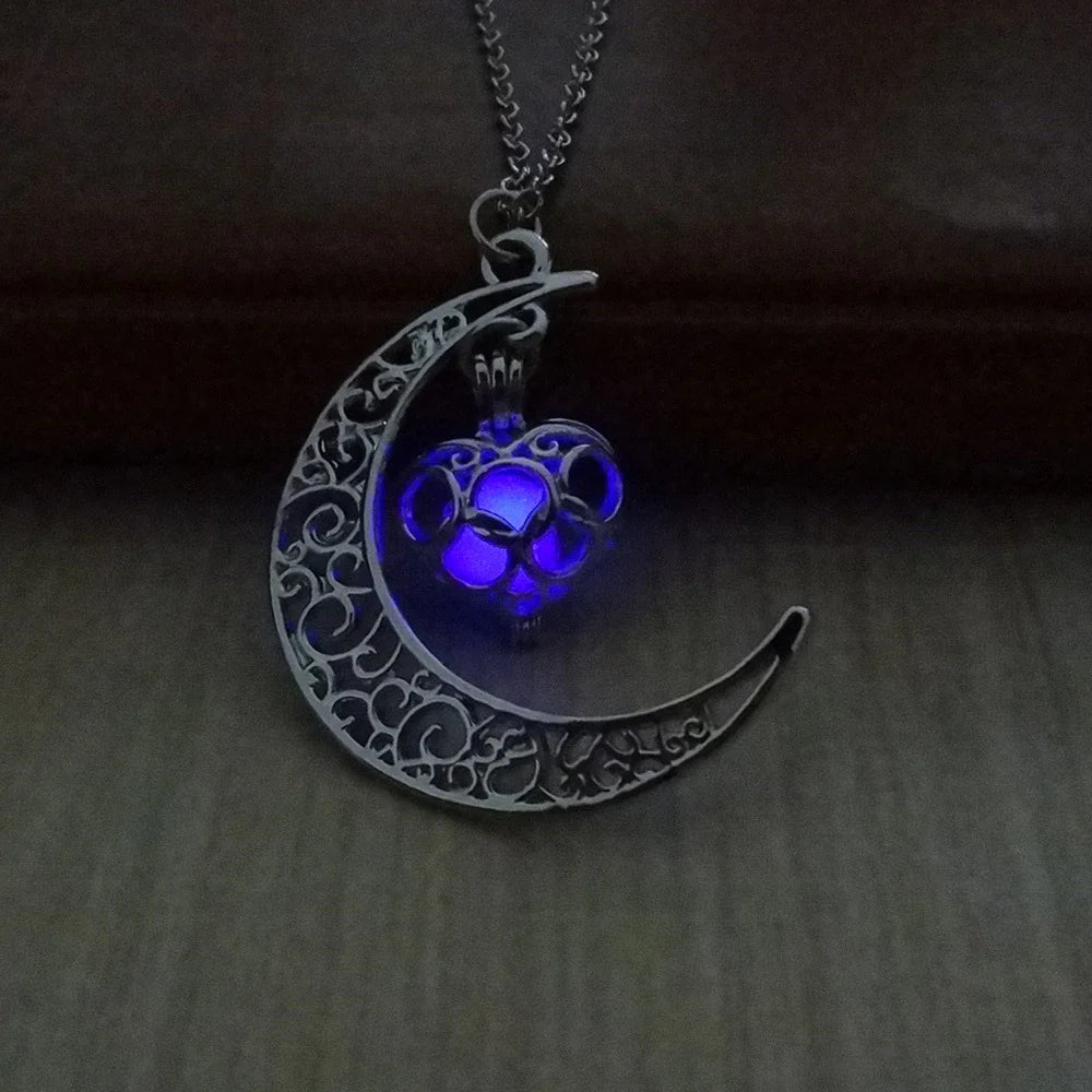 Gilded Grace™ | Glowing Moon Chain 